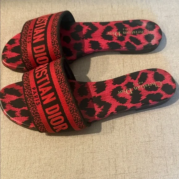 Dior Red and Black Patterned Slides - Picture 3 of 7